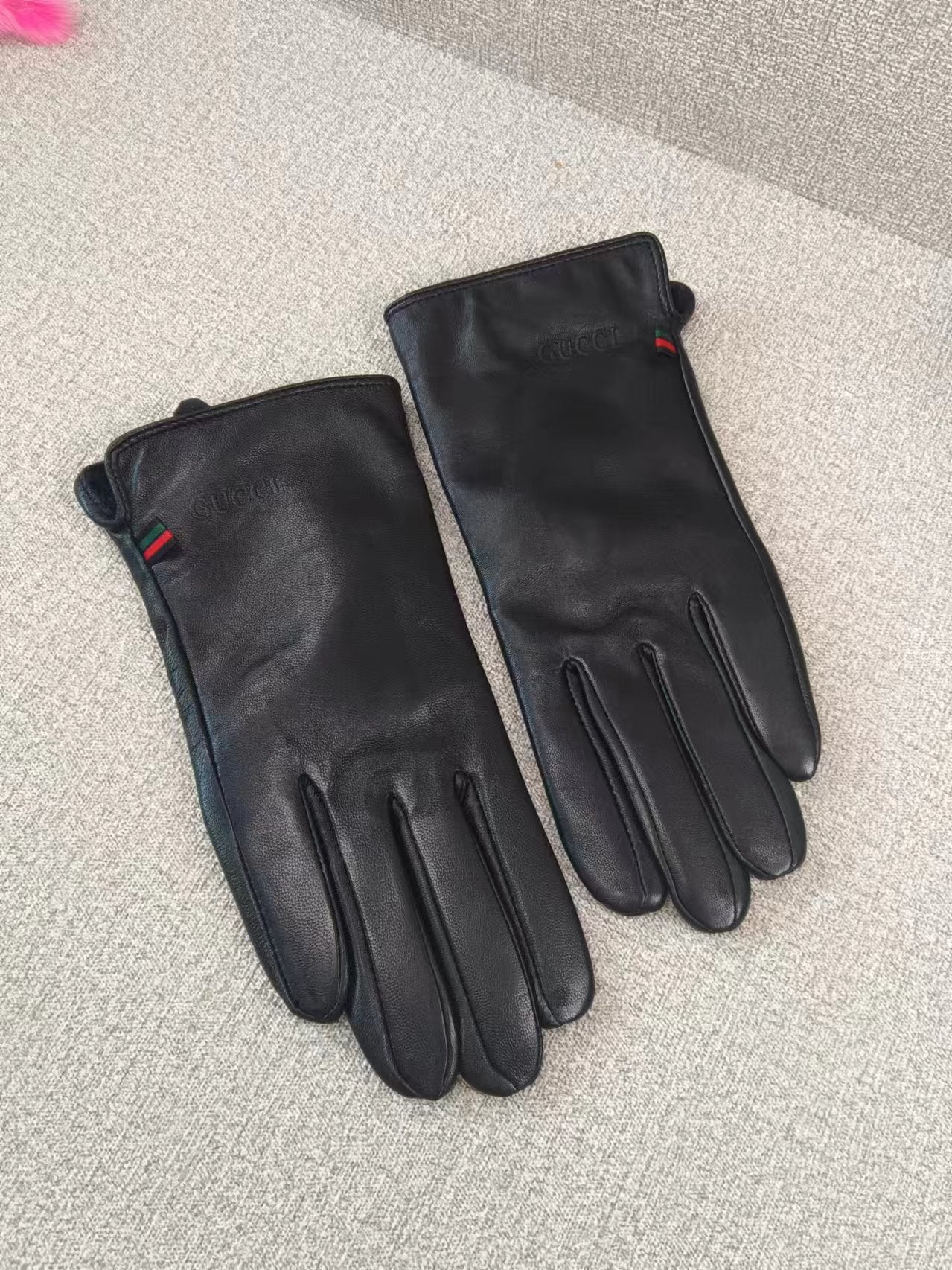 24B109SDE Stylish gloves