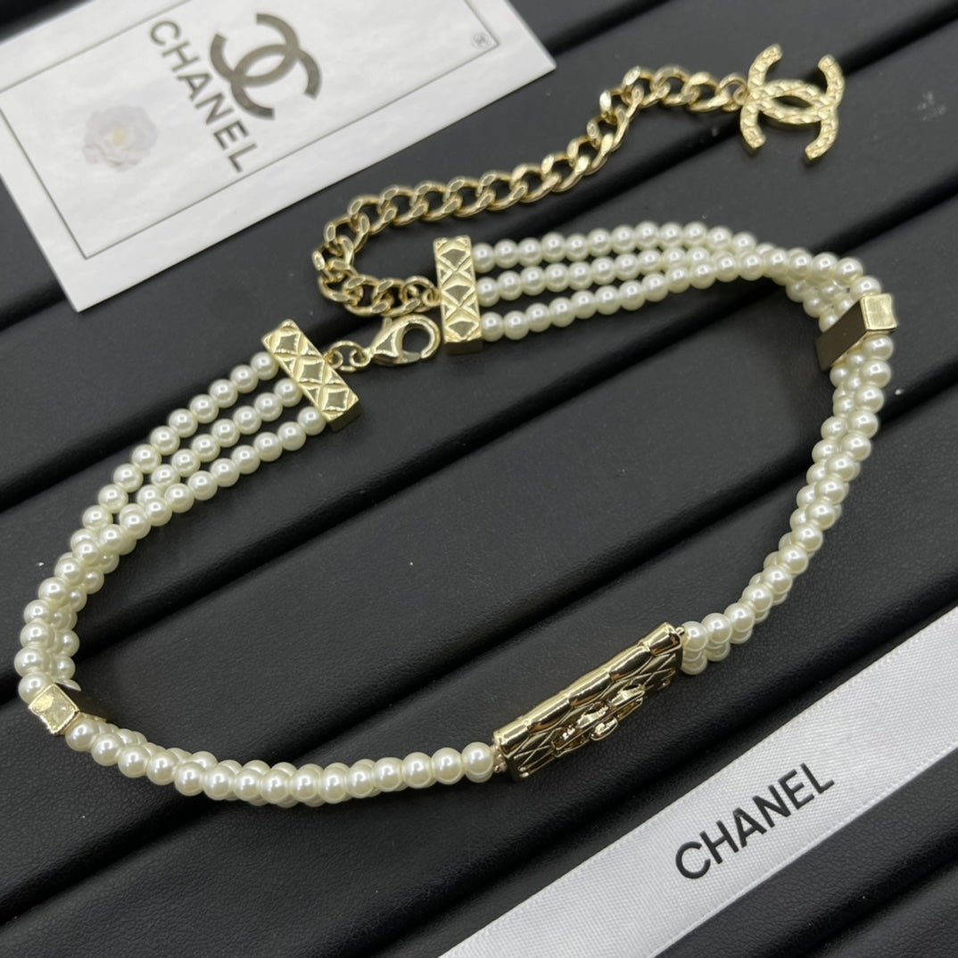 14C925XDE Stylish Necklaces