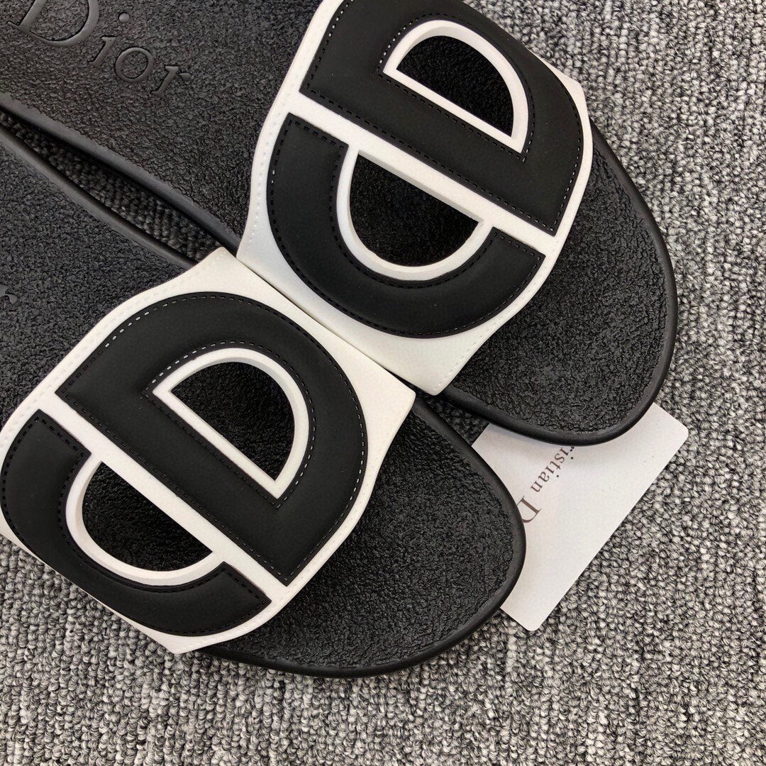 54D51ZDE Stylish slippers