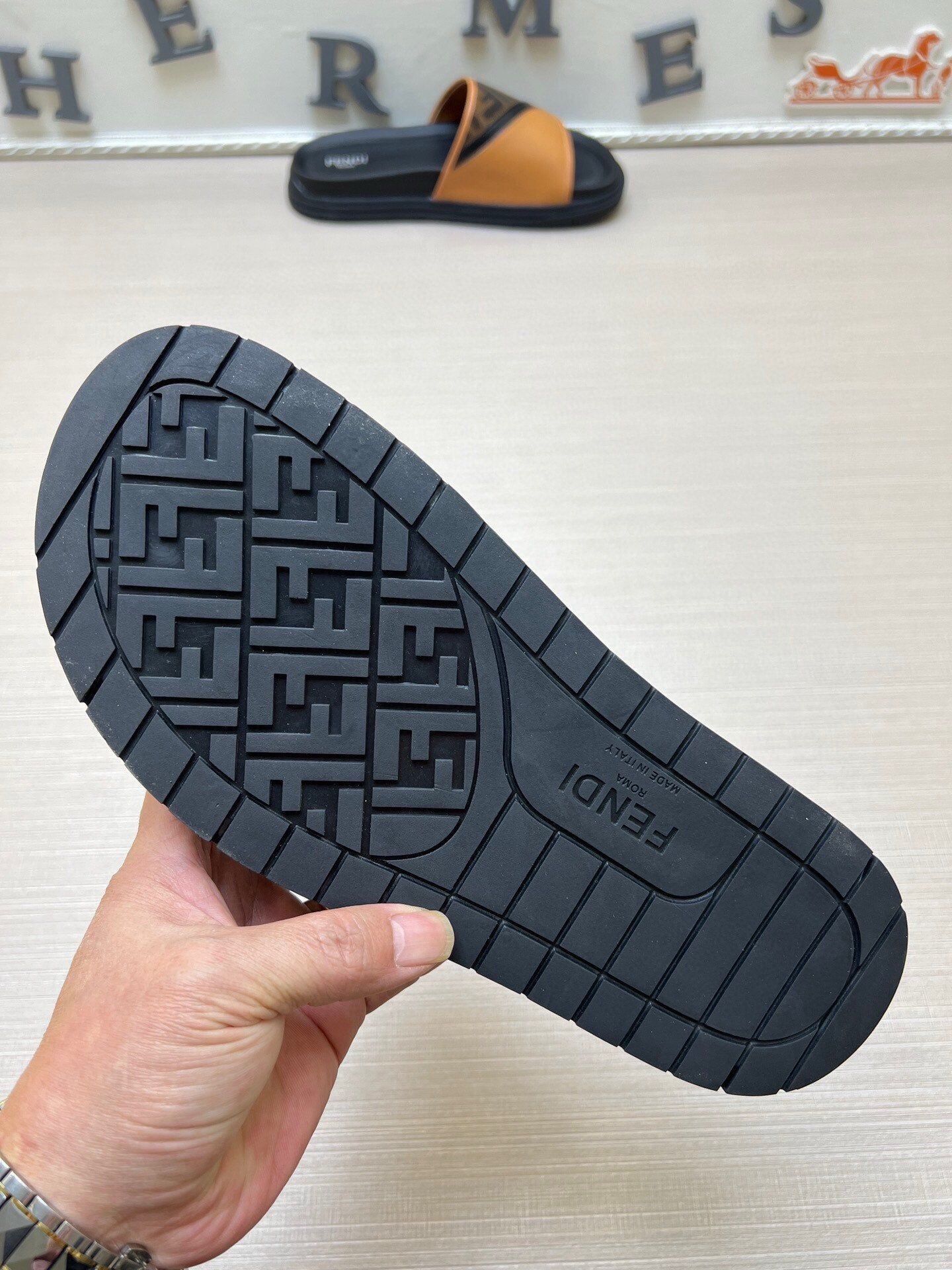 5LF223ZDE Stylish Slippers