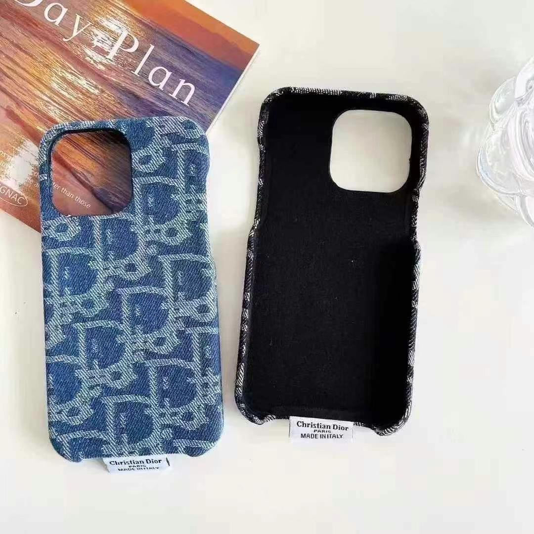 135RD202ADE Stylish Phone Case