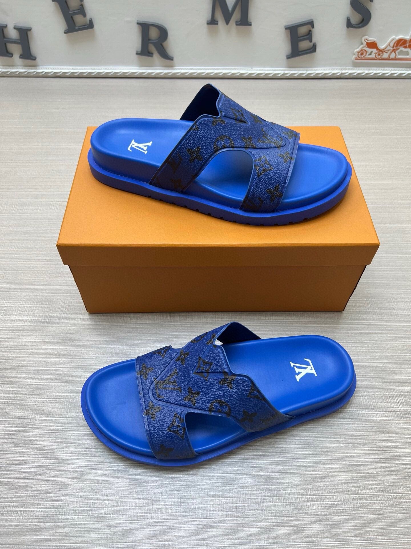5LE228ZDE Stylish Slippers