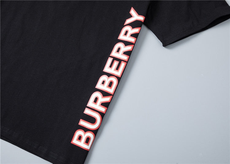 135WR90UDE Stylish T-shirts
