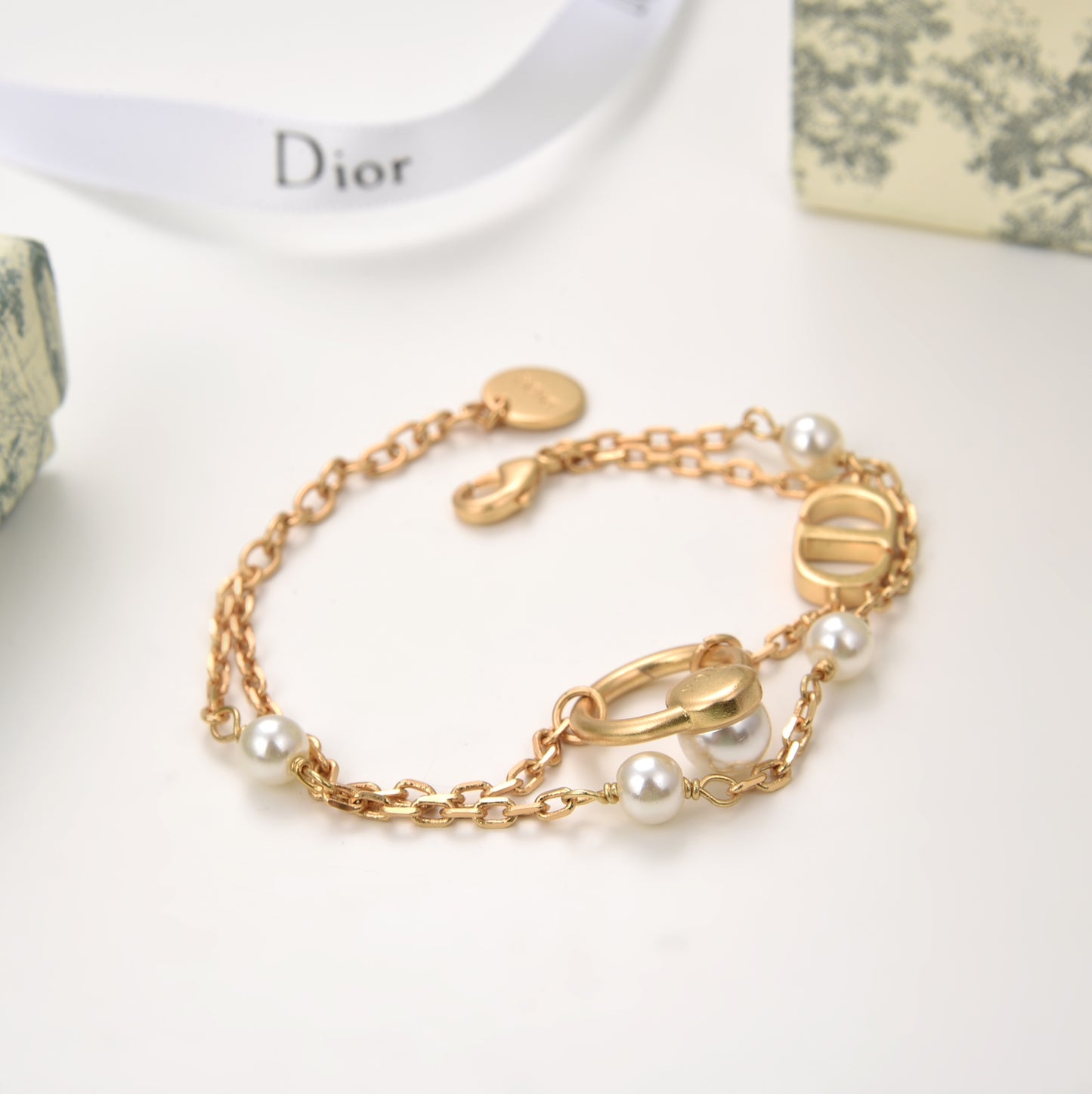 1ND247KDE Stylish Bracelets
