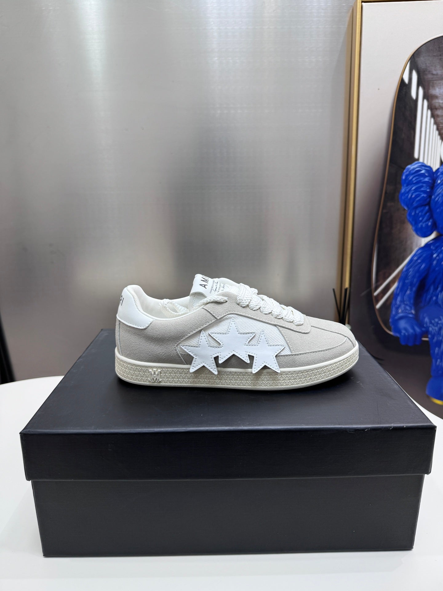 1JA7ZDE Stylish shoes