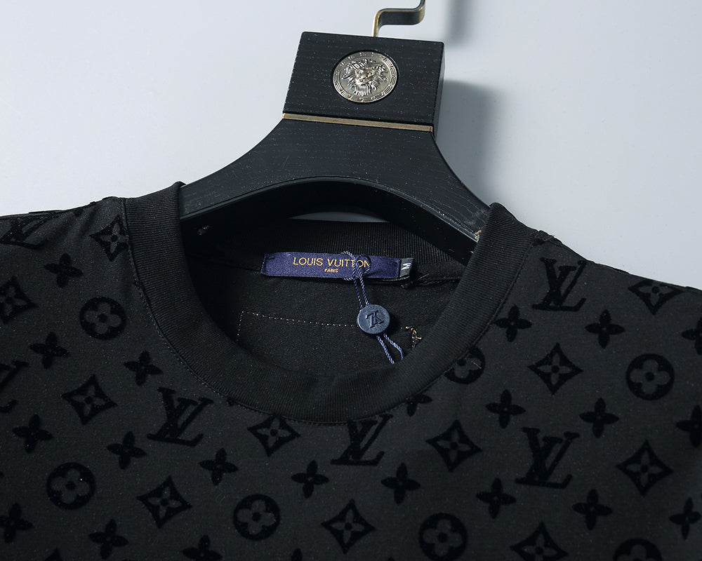 125WE57UDE Stylish T-shirts