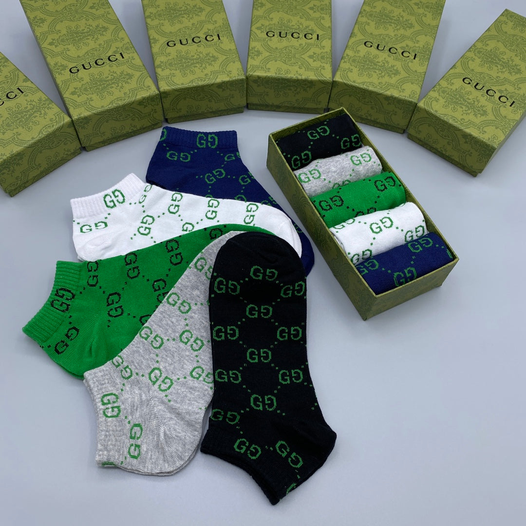 235QB56SDE Stylish socks(5 pairs )