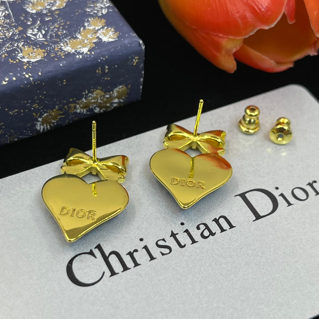 14D772EDE Stylish Earrings