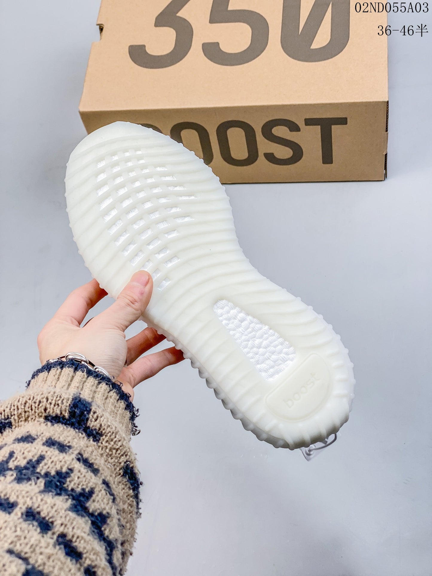 4YA87ZDE Stylish Sneakers (No Box, August-October Big Sale)