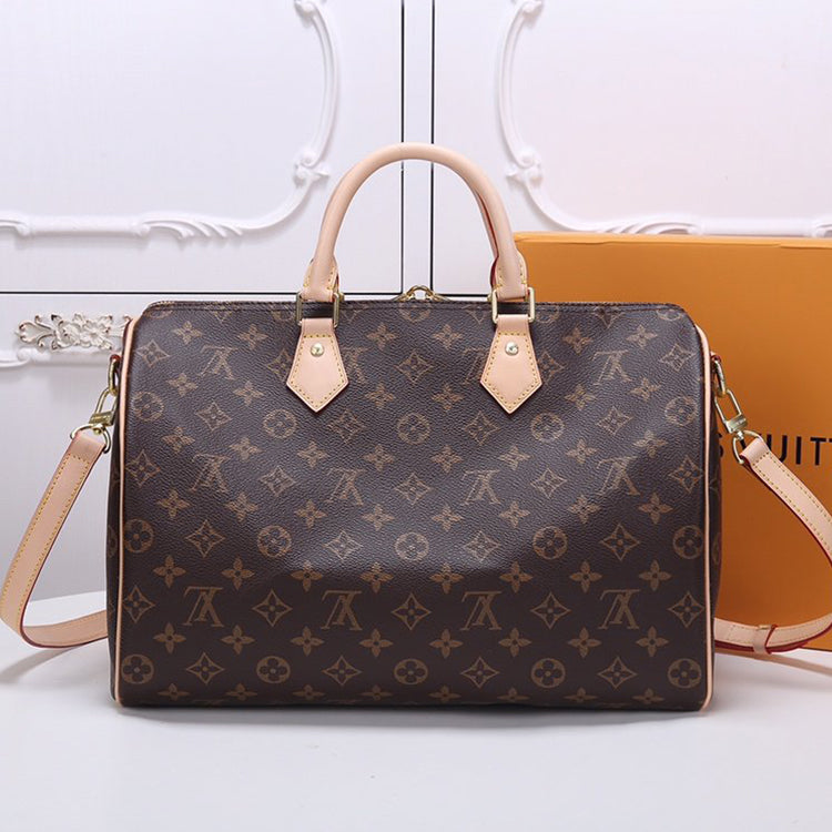 2E8BDE Stylish leather bag