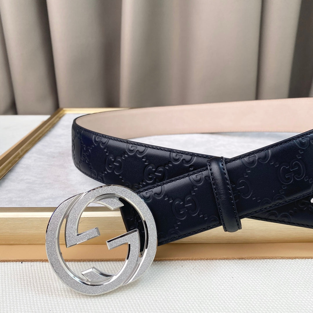 14B103PDE Stylish High quality belt With full package
