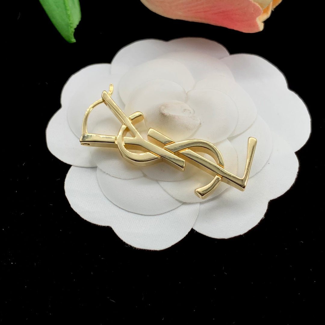 1XSL3EDE Stylish Earrings