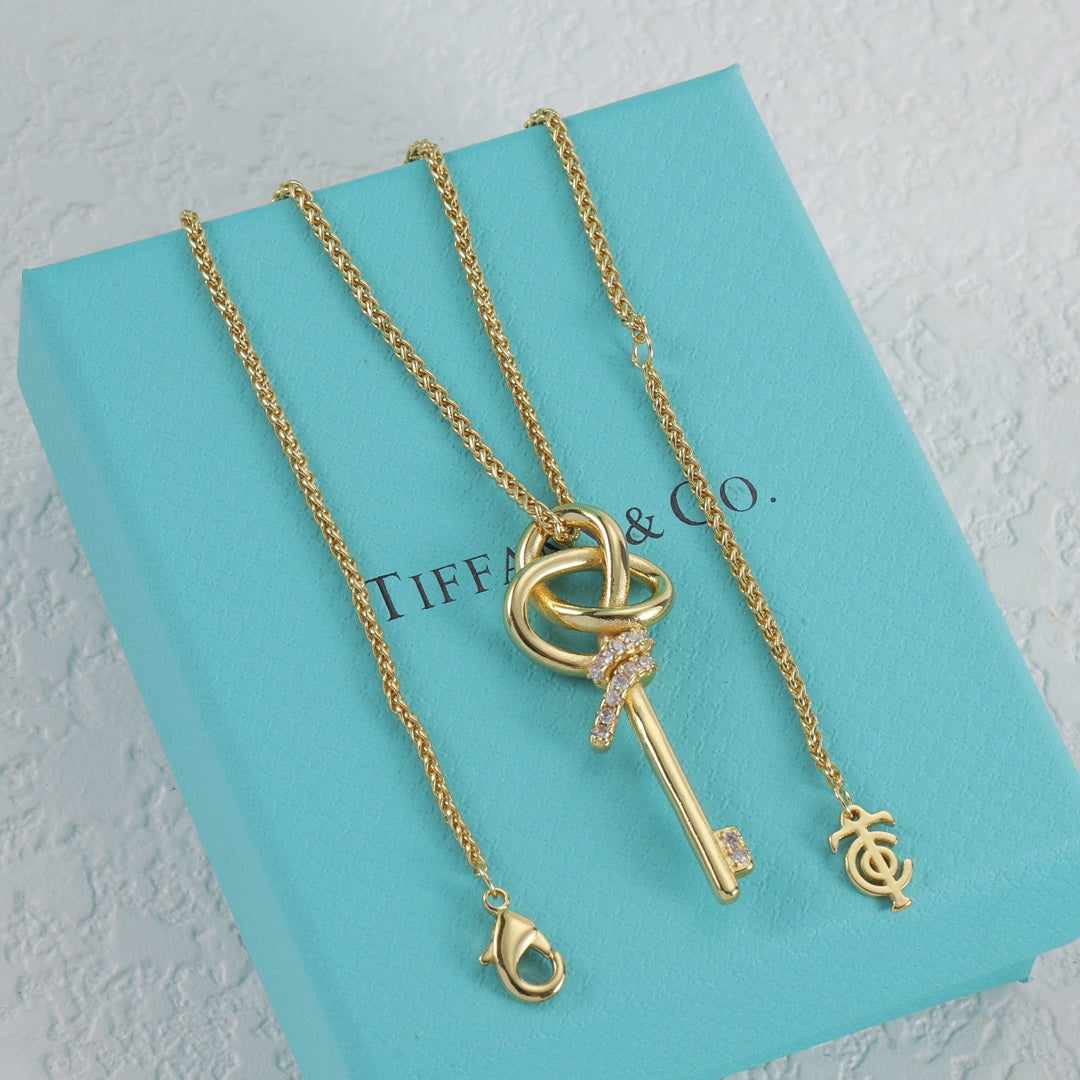 14T633KDE Stylish Necklaces