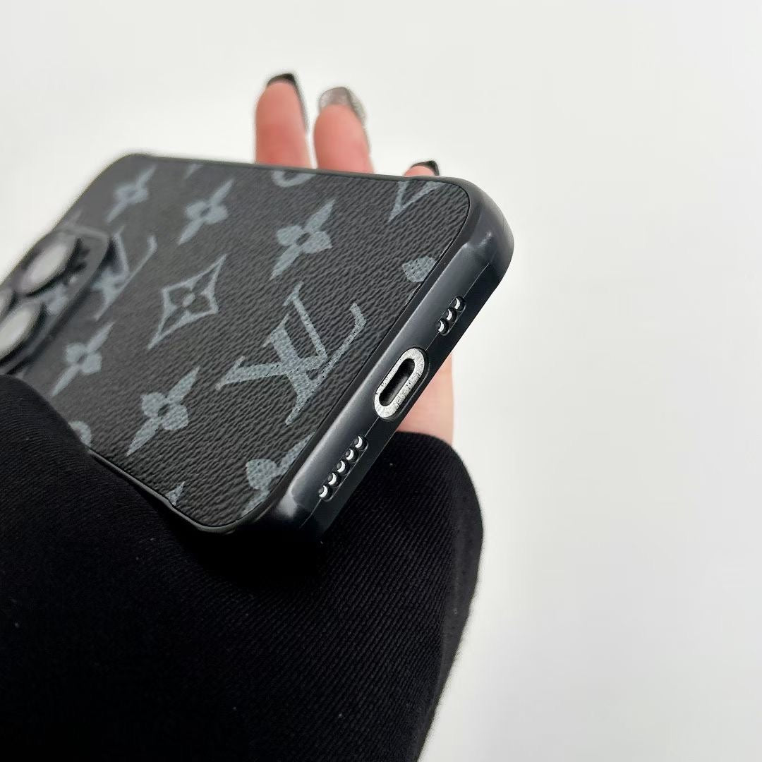135RE203ADE Stylish Phone Case