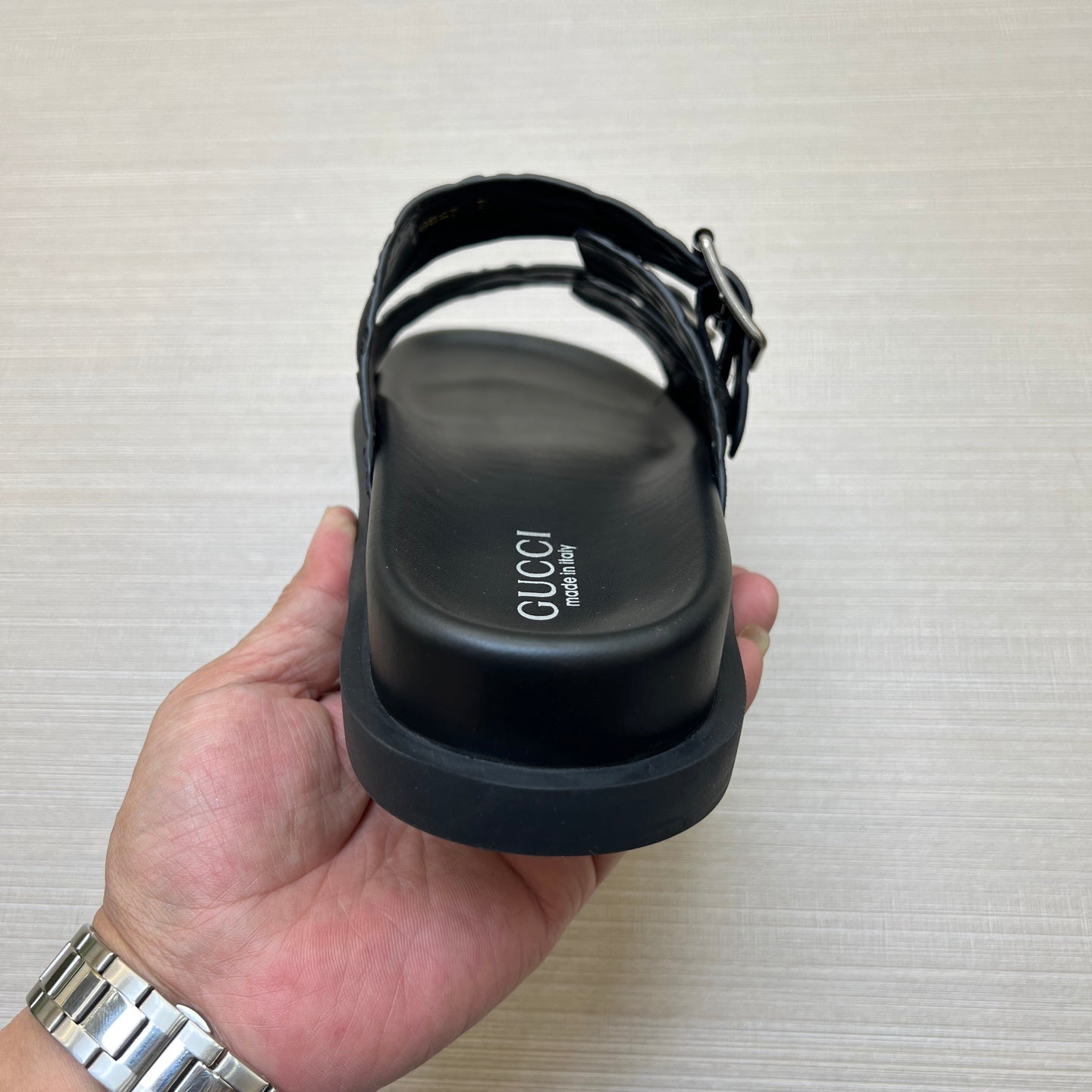 5QB15ZDE Stylish Slippers