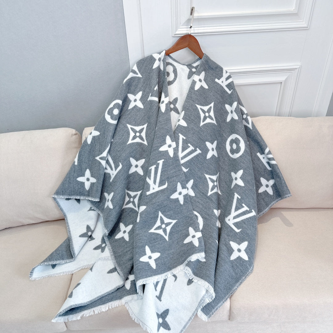 175RE22WDE Stylish Winter Scarves