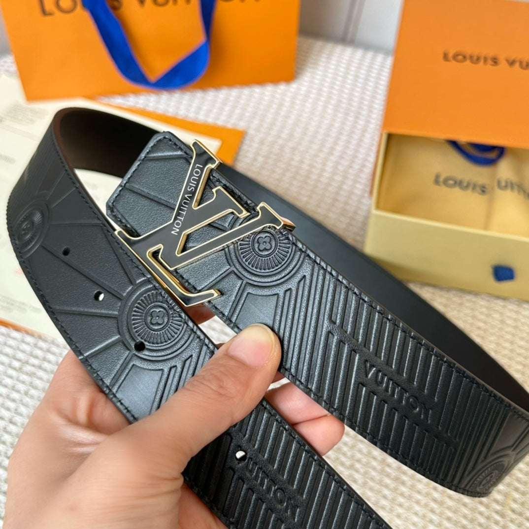 14E48PDE Stylish High quality belt With full package