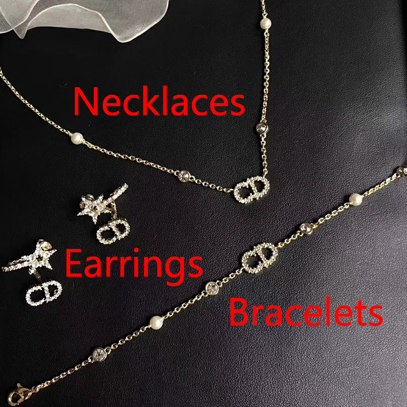 14D250XDE Stylish Rings Earring Bracelets Necklaces
