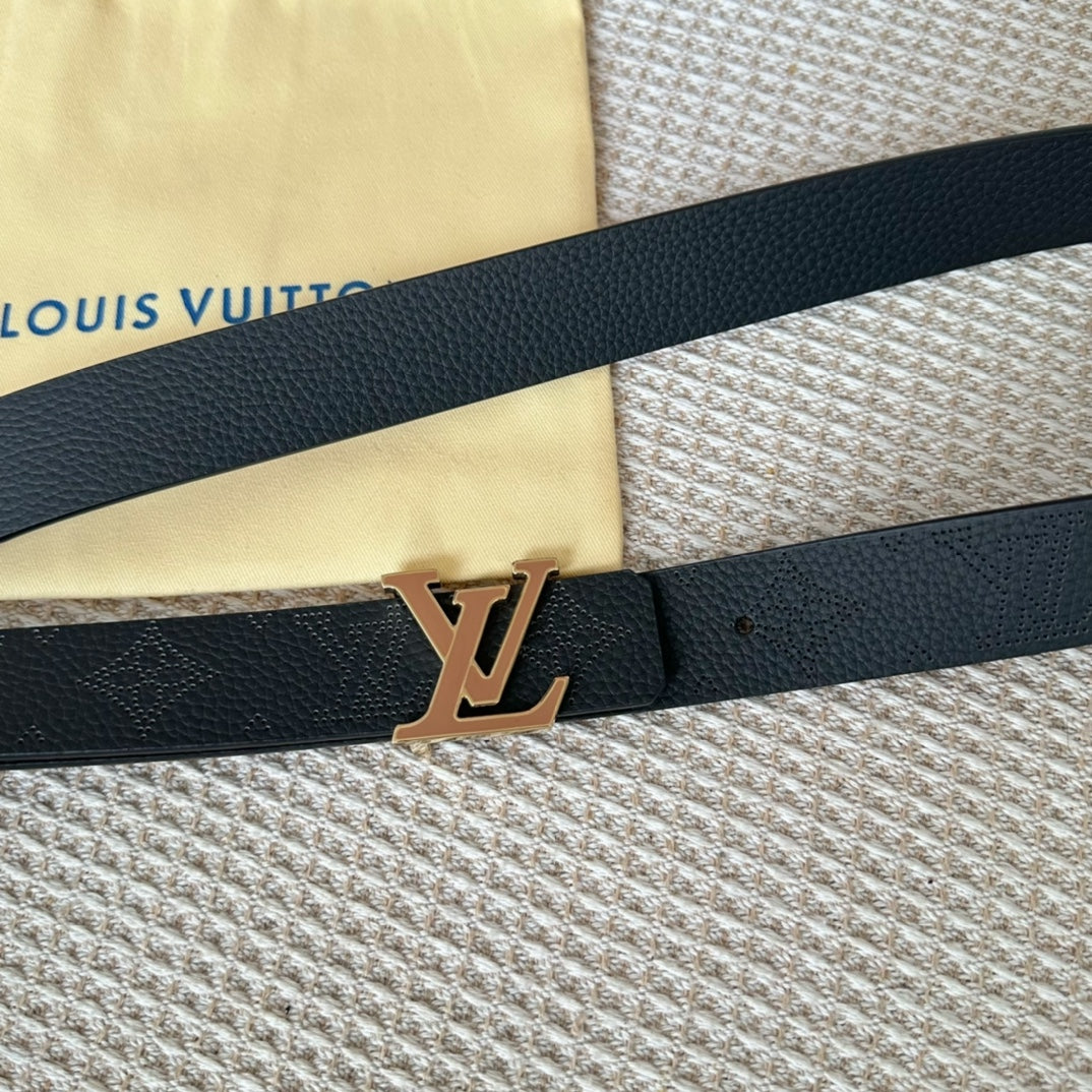 14E19PDE Stylish High quality belt With full package