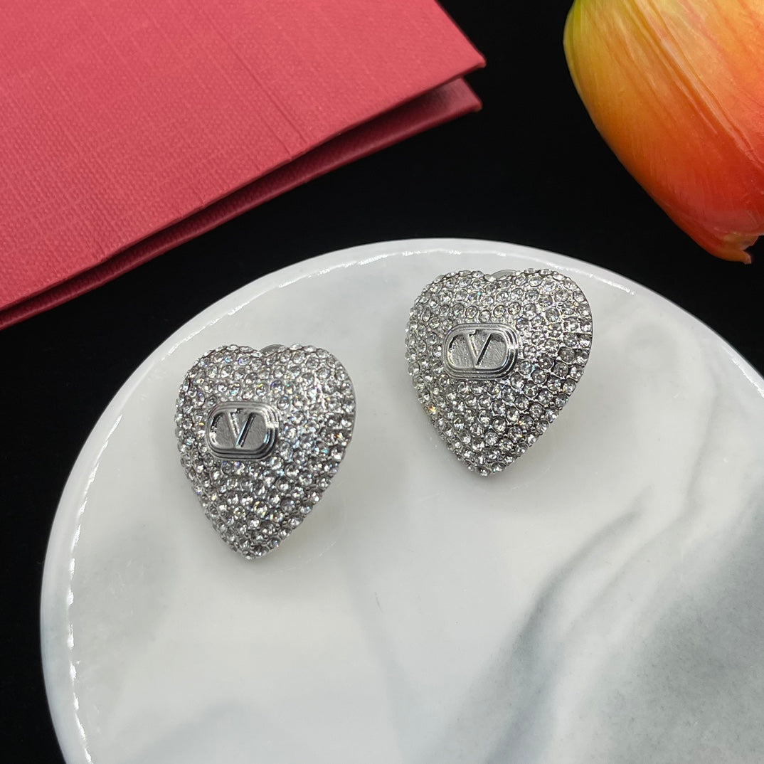 14VL765EDE Stylish Earrings