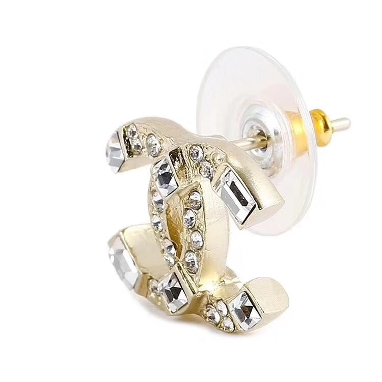 14C52EDE Stylish Earrings