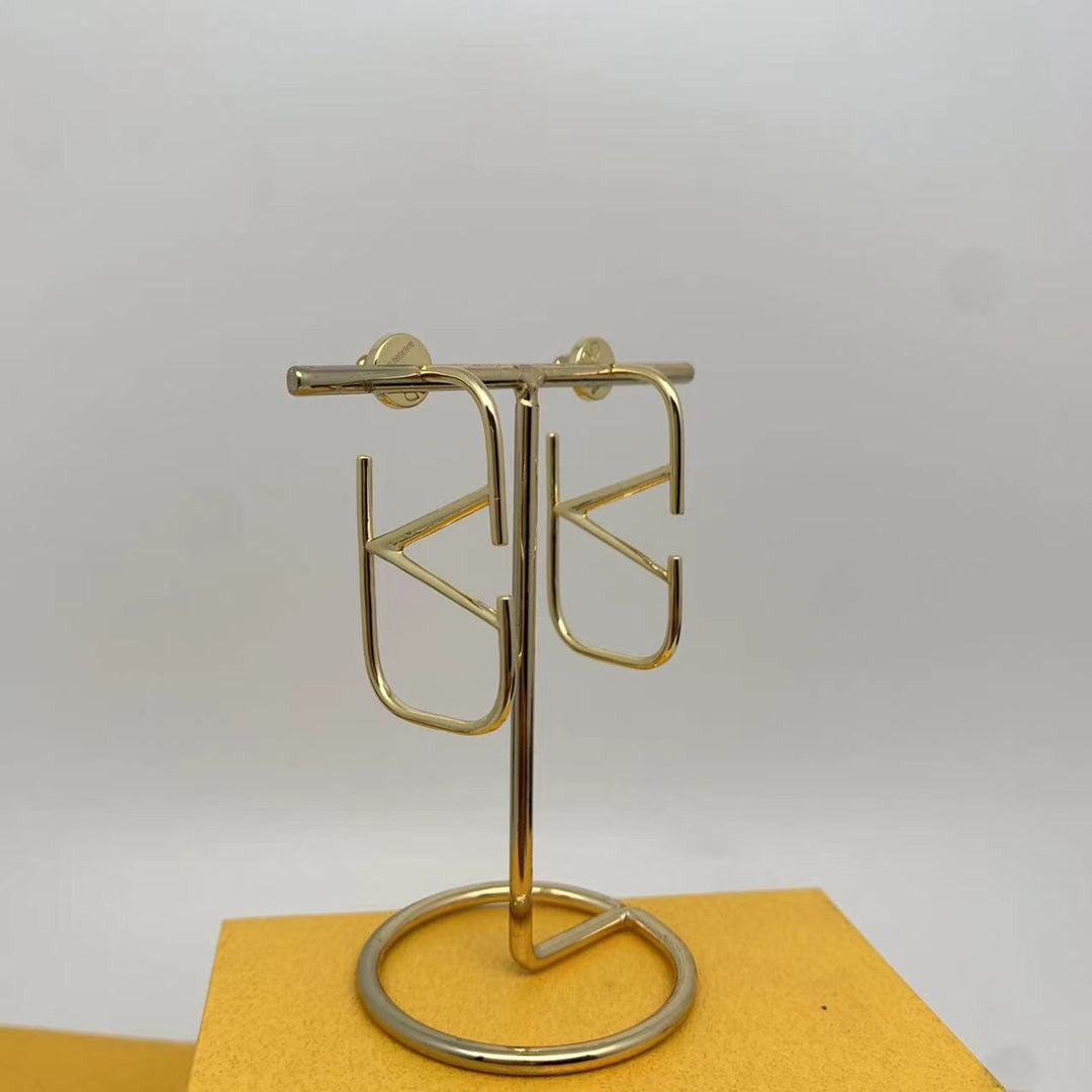 1XVL401EDE Stylish Earrings