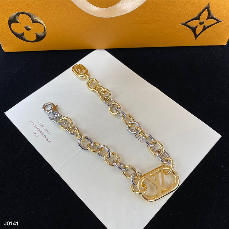 3E534XDE Stylish Bracelets
