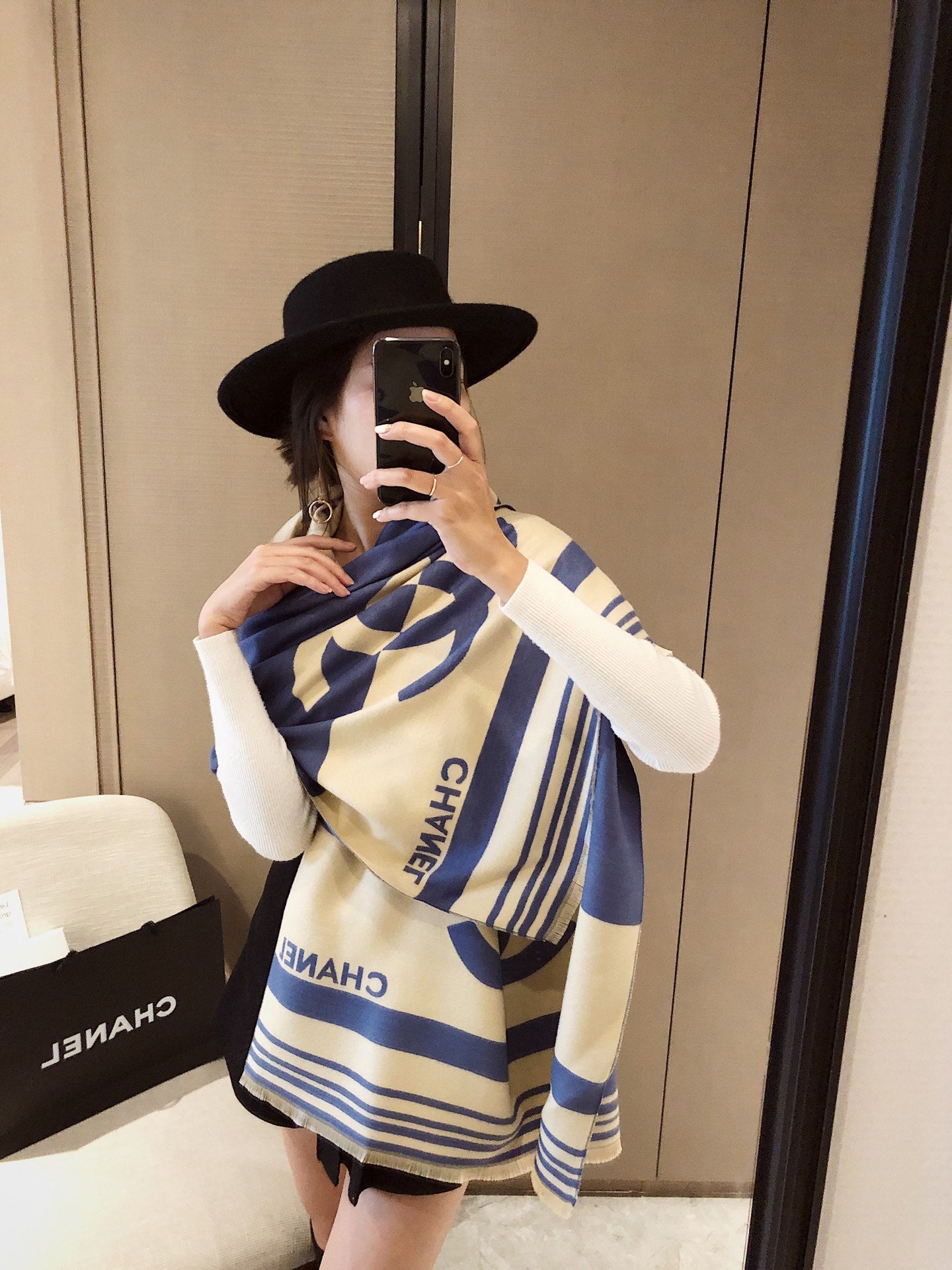 175RC34WDE Stylish Winter Scarves