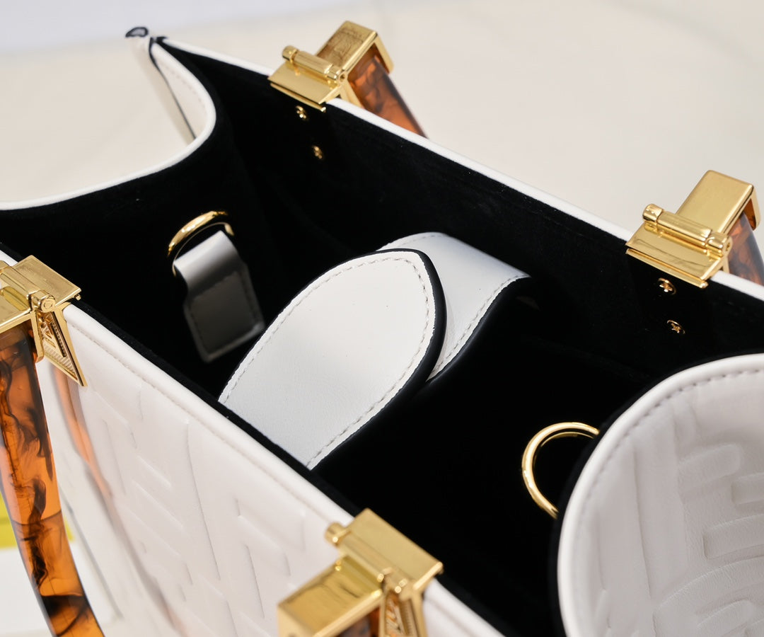 2XF23BDE Stylish leather bag
