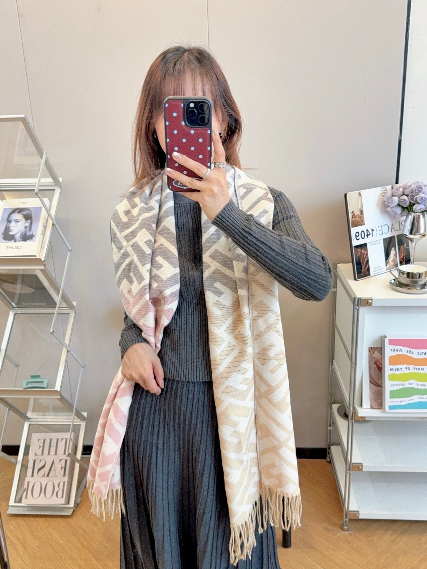 175RF39WDE Stylish Winter Scarves