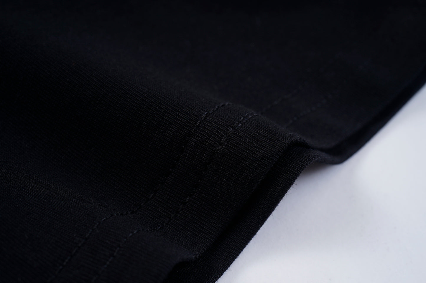 1ZQ600UDE Stylish T-shirts