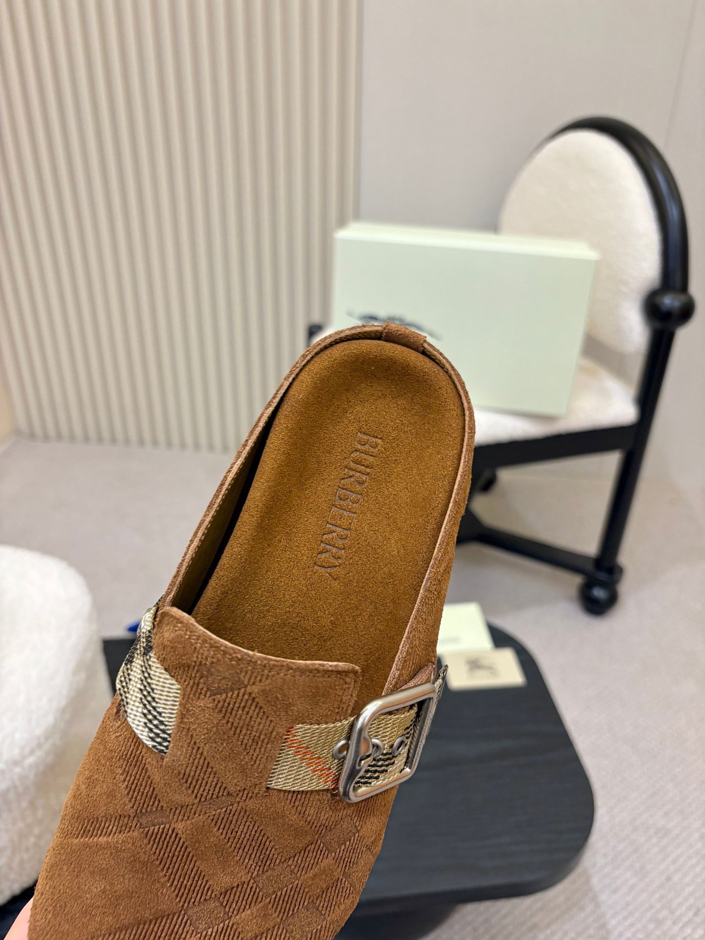 285NR11ZDE Stylish leather shoes