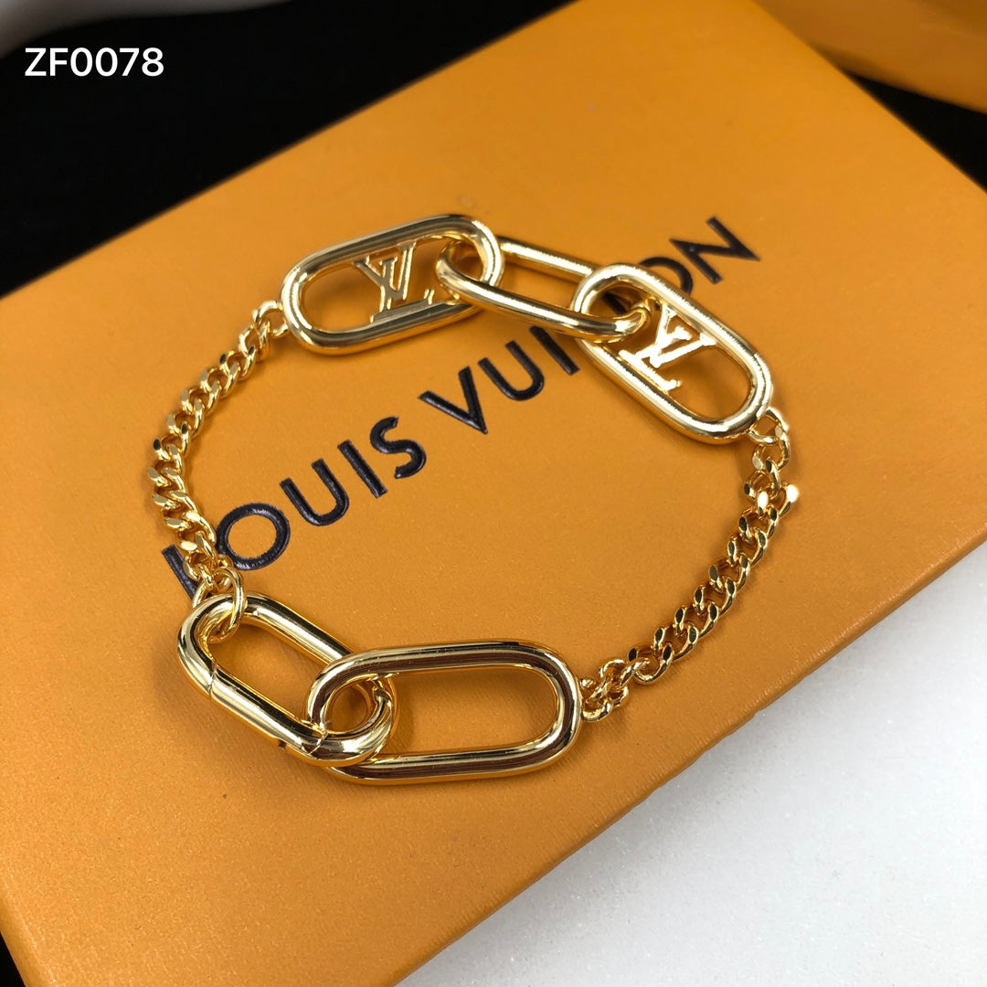 1YE350XDE Stylish Bracelets Necklaces