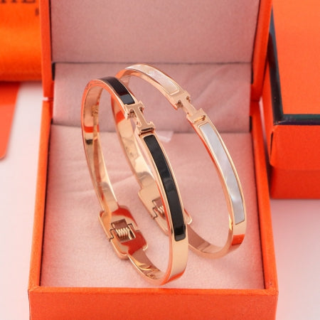 BH102ZDE Stylish Bracelets