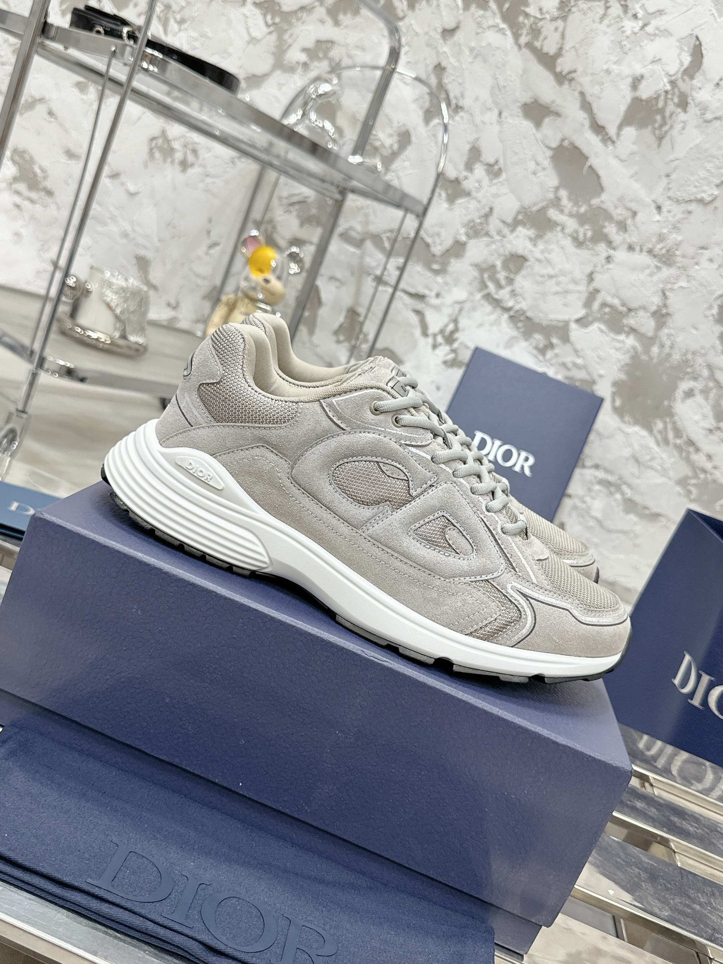 245RD2ZDE Stylish Sneakers