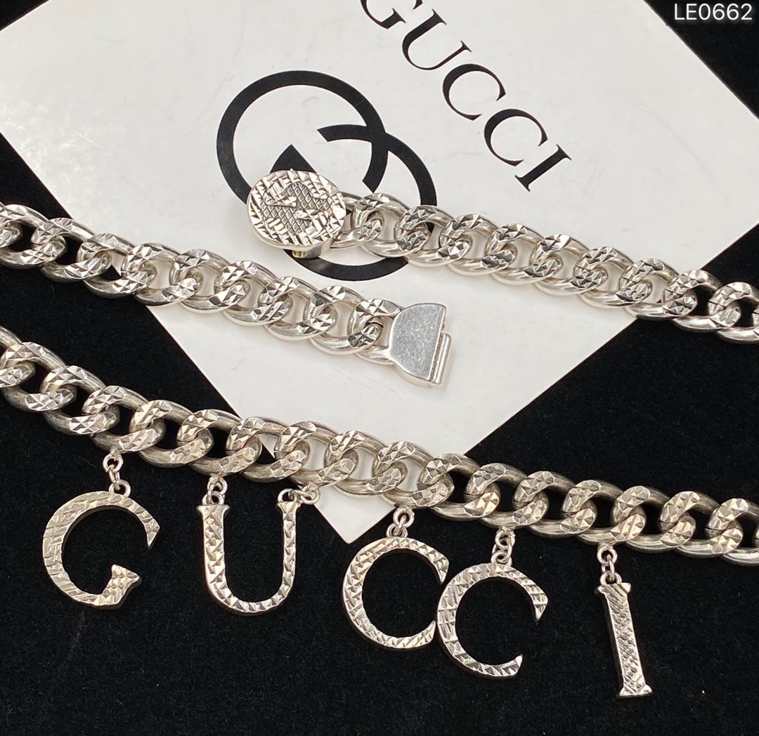 14B766KDE Stylish Necklaces