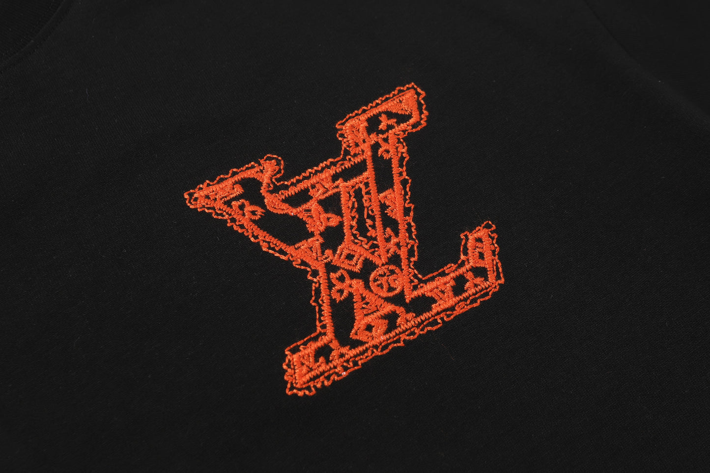 145RE165UDE Stylish T-shirt