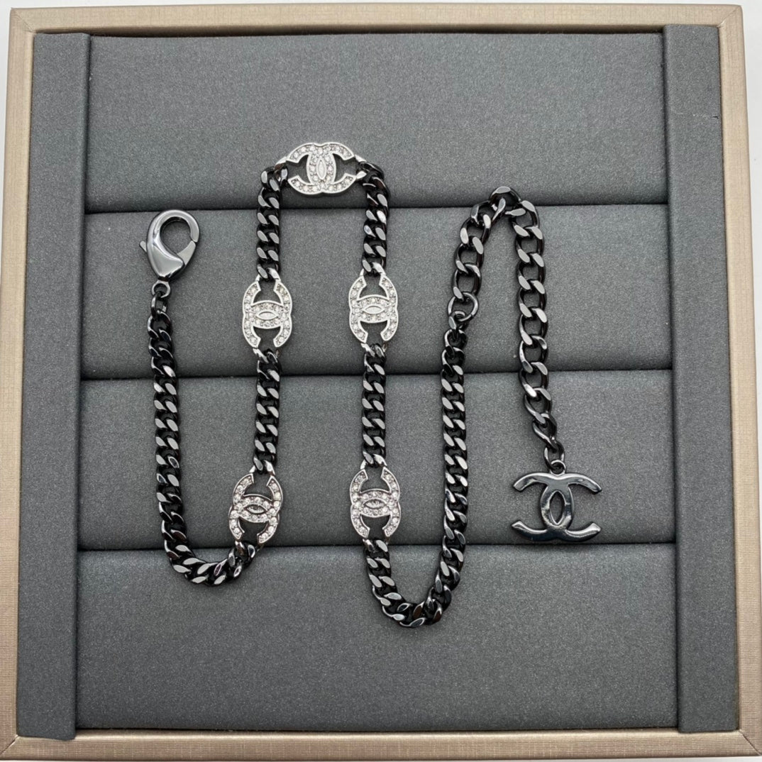 1NC81XDE Stylish necklace bracelet