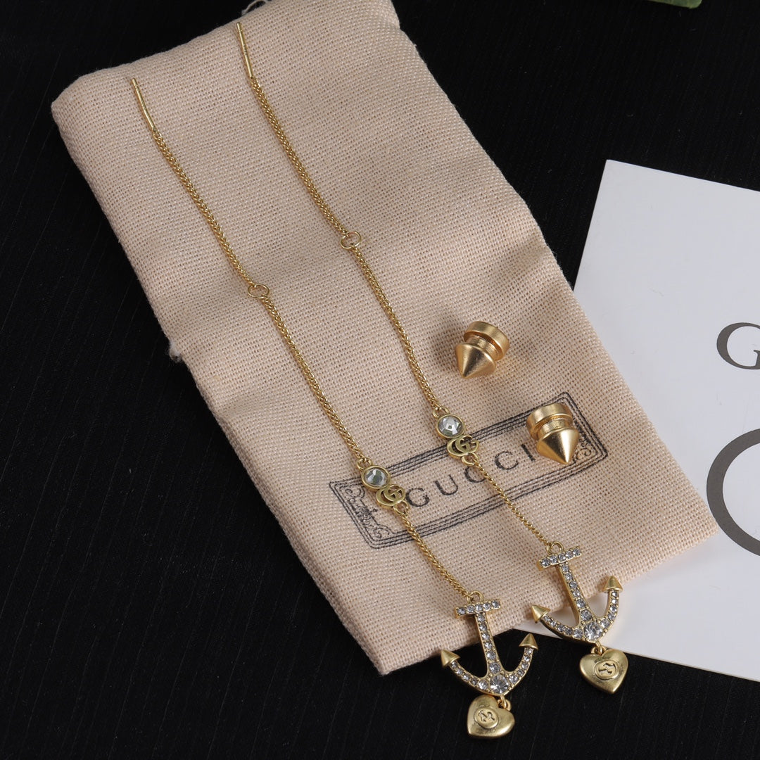 14B223EDE Stylish Earrings