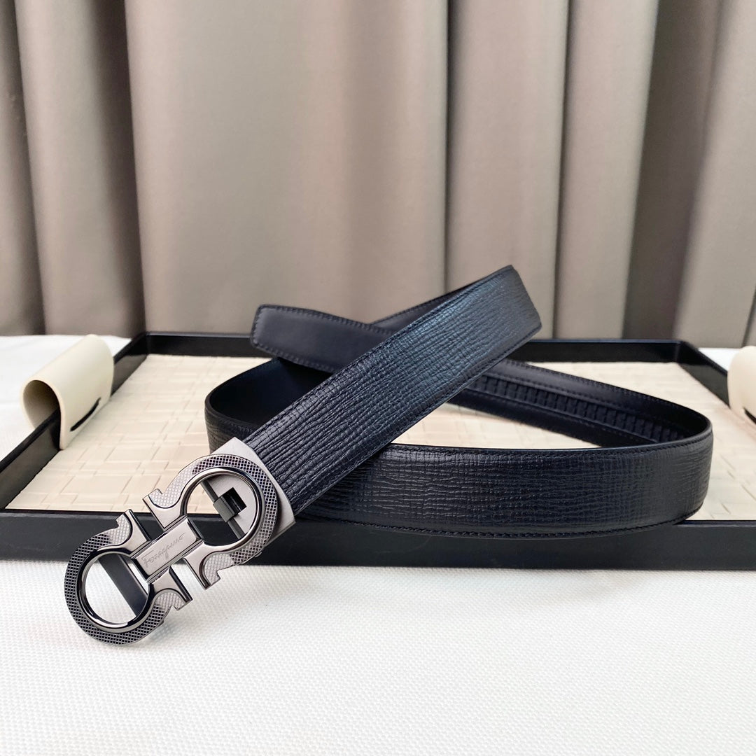 14A110PDE Stylish High quality belt With full package