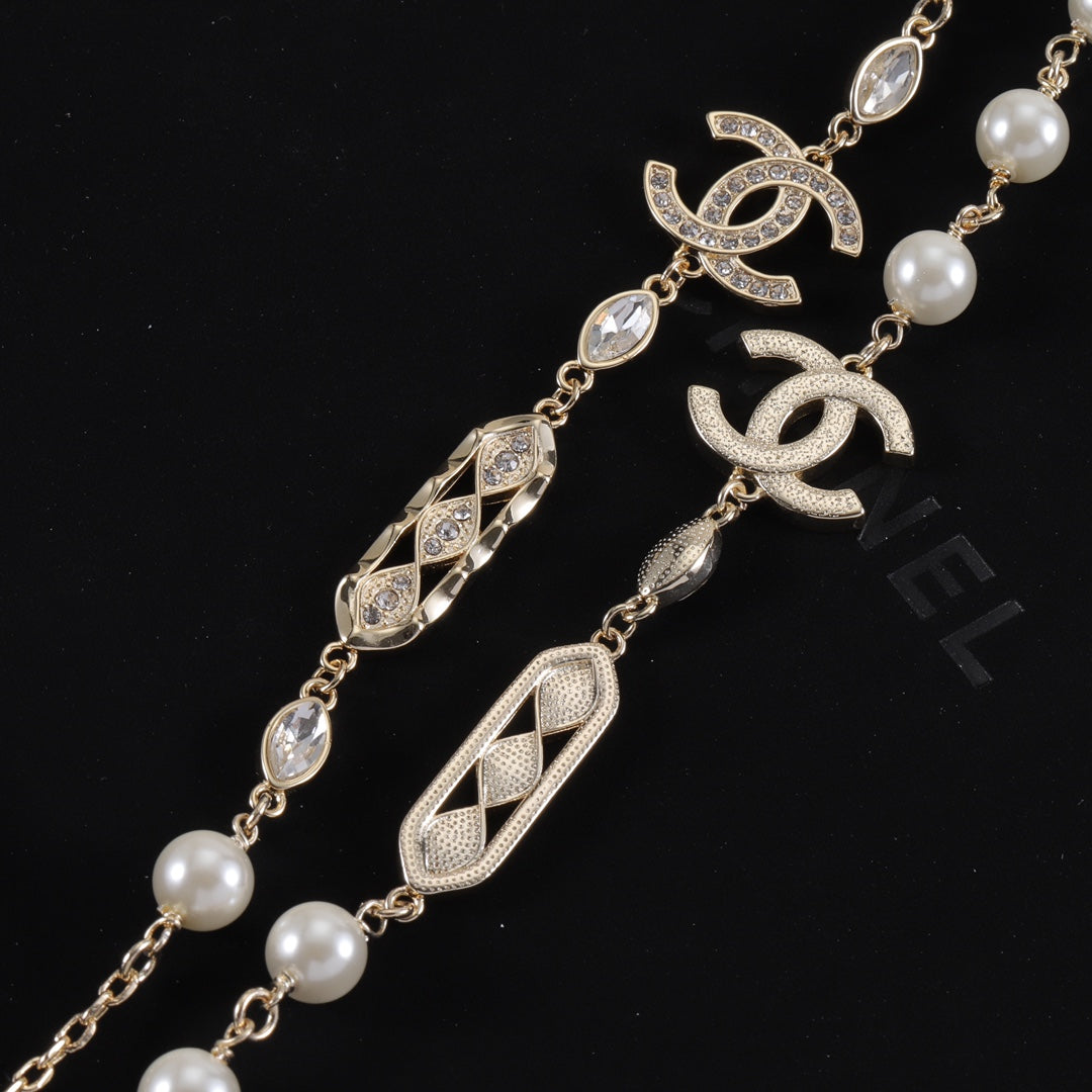 14C635KDE Stylish Necklaces