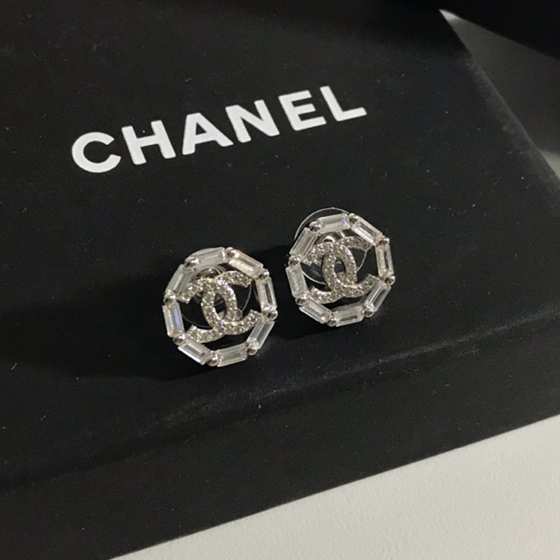 14C793EDE Stylish Earrings