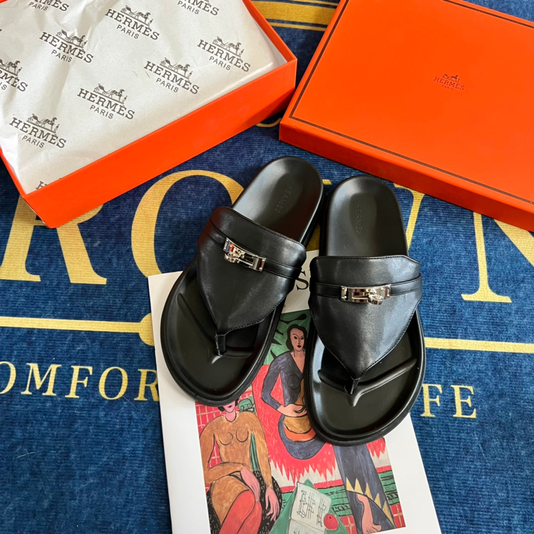 14H3ZDE Stylish Slippers
