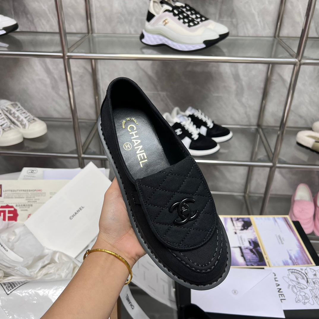 14C156ZDE Stylish Casual shoes Heel height 3.5cm