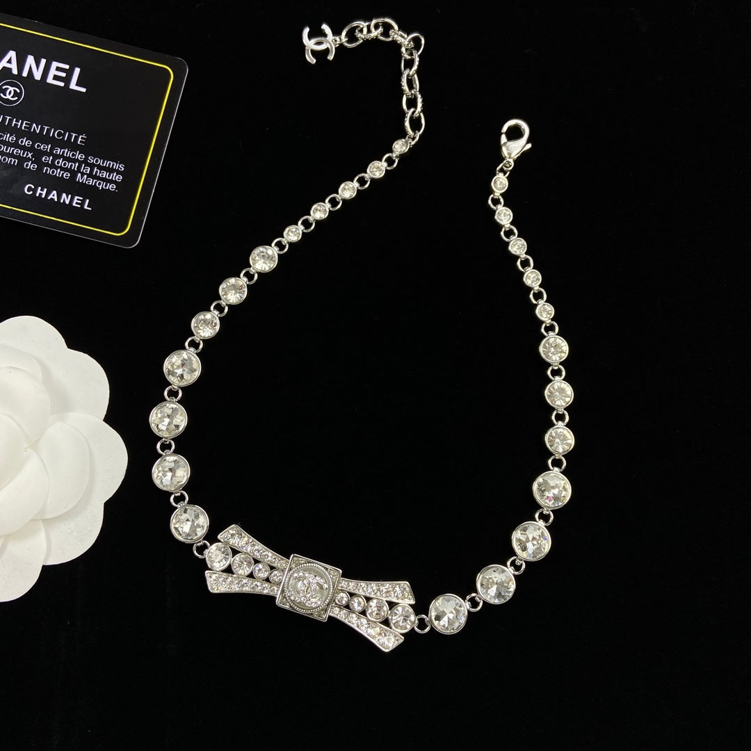 1NC183XDE Stylish Necklaces