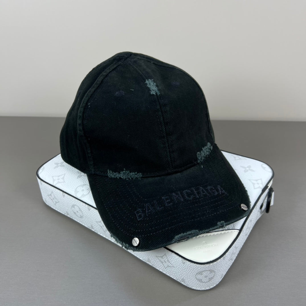 125ZJ529MDE Stylish hats