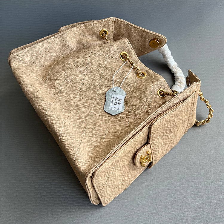 155XC18BDE Stylish leather bag