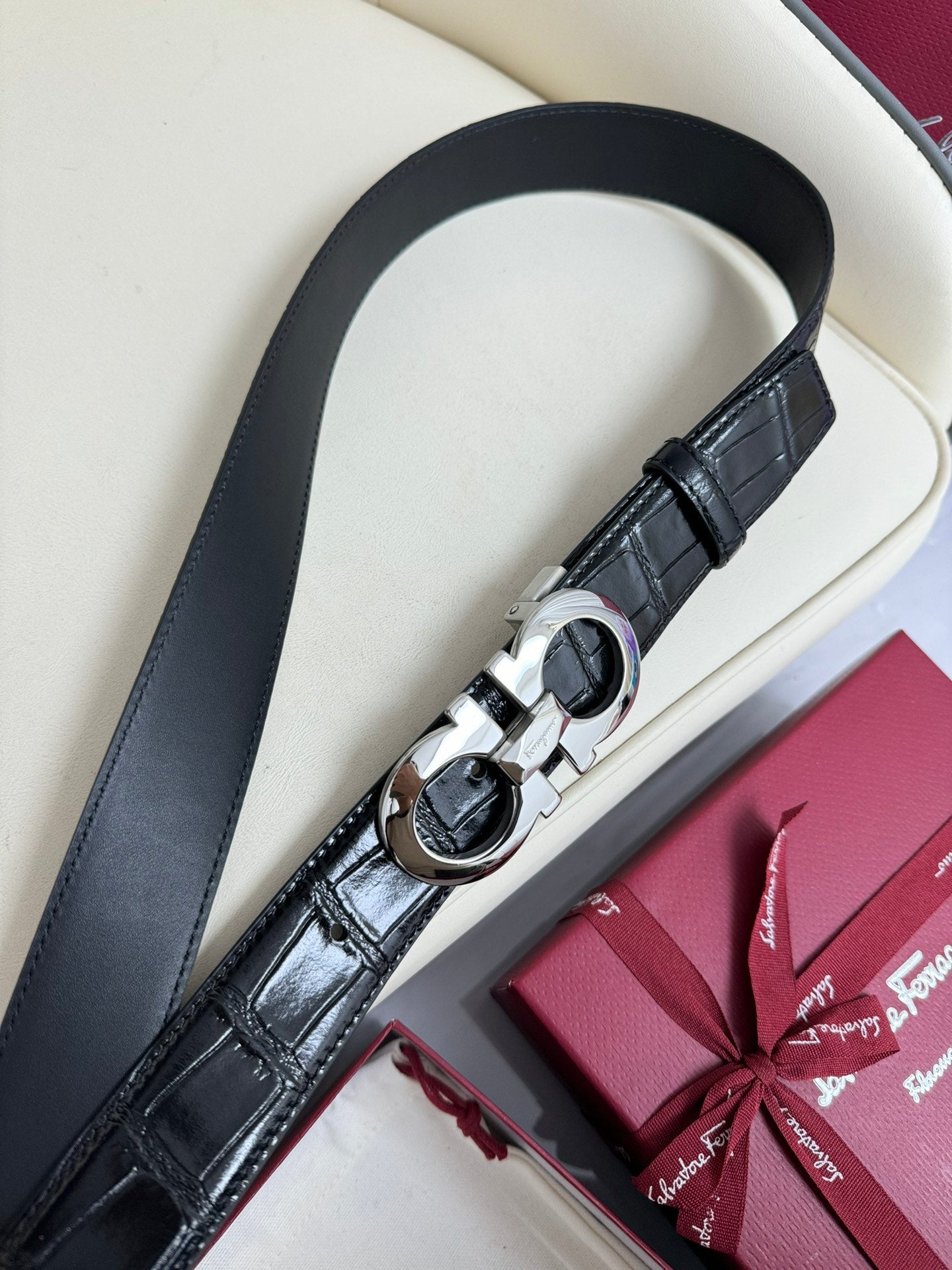 1WA167PDE Stylish High quality belt With full package