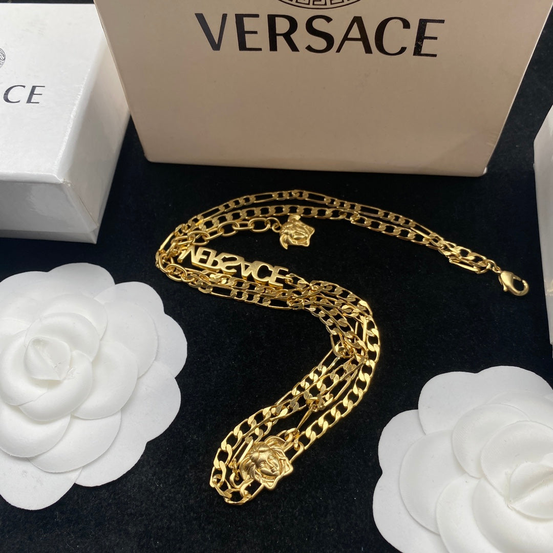 175RV57XDE Stylish Necklaces
