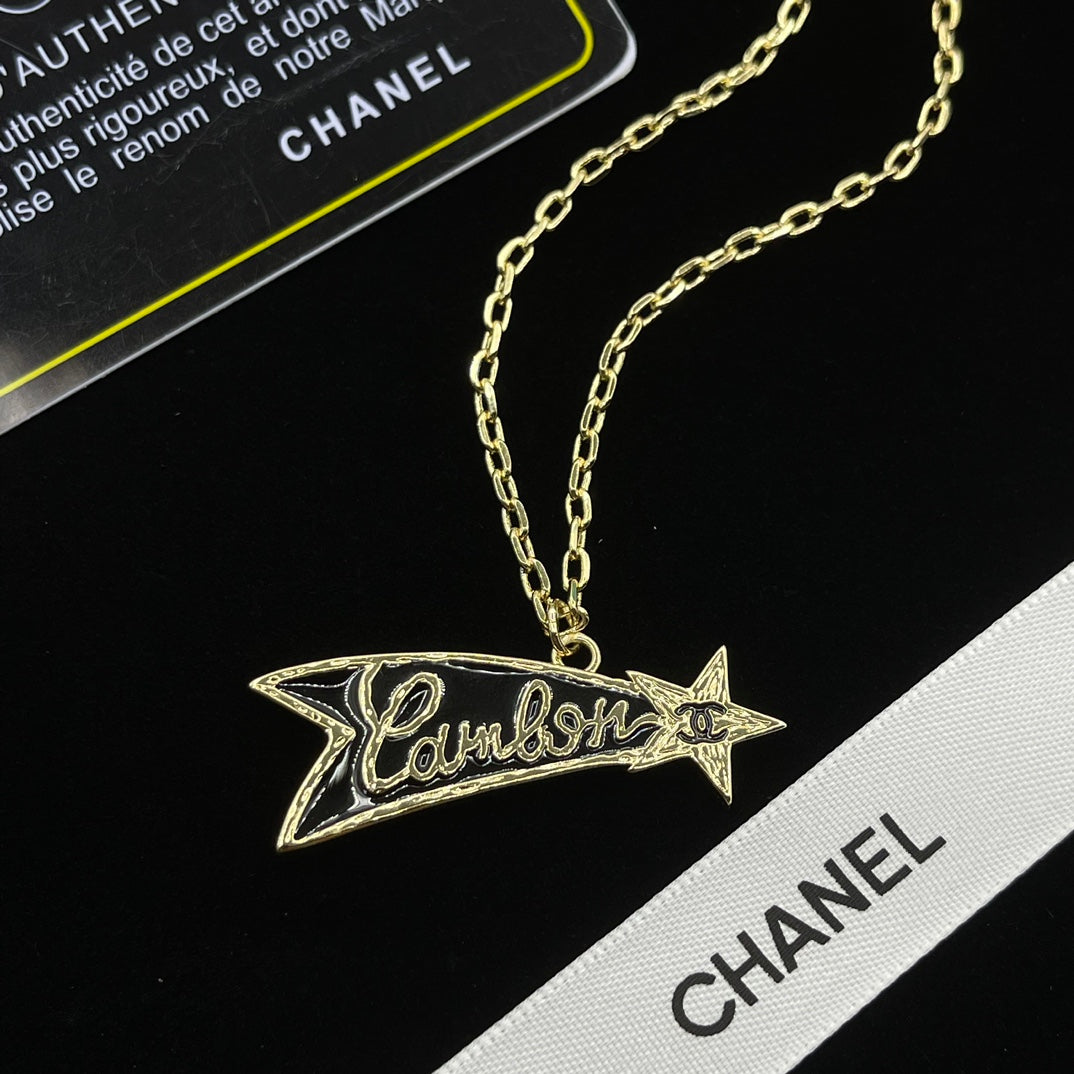 14C926XDE Stylish Necklaces